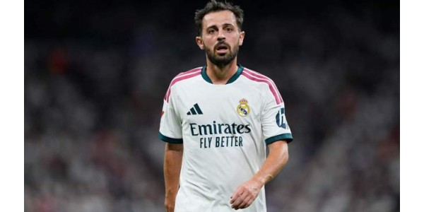Ein einziges Spiel offenbart die unterschiedlichen Gefühlslagen und Loyalitäten der Spieler Ein einziges Spiel offenbart die unterschiedlichen Gefühlslagen und Loyalitäten der Spieler